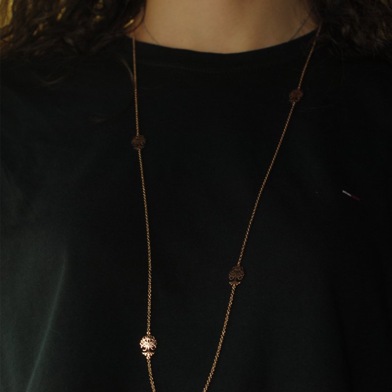 9 kt pink gold necklace with 5 trees