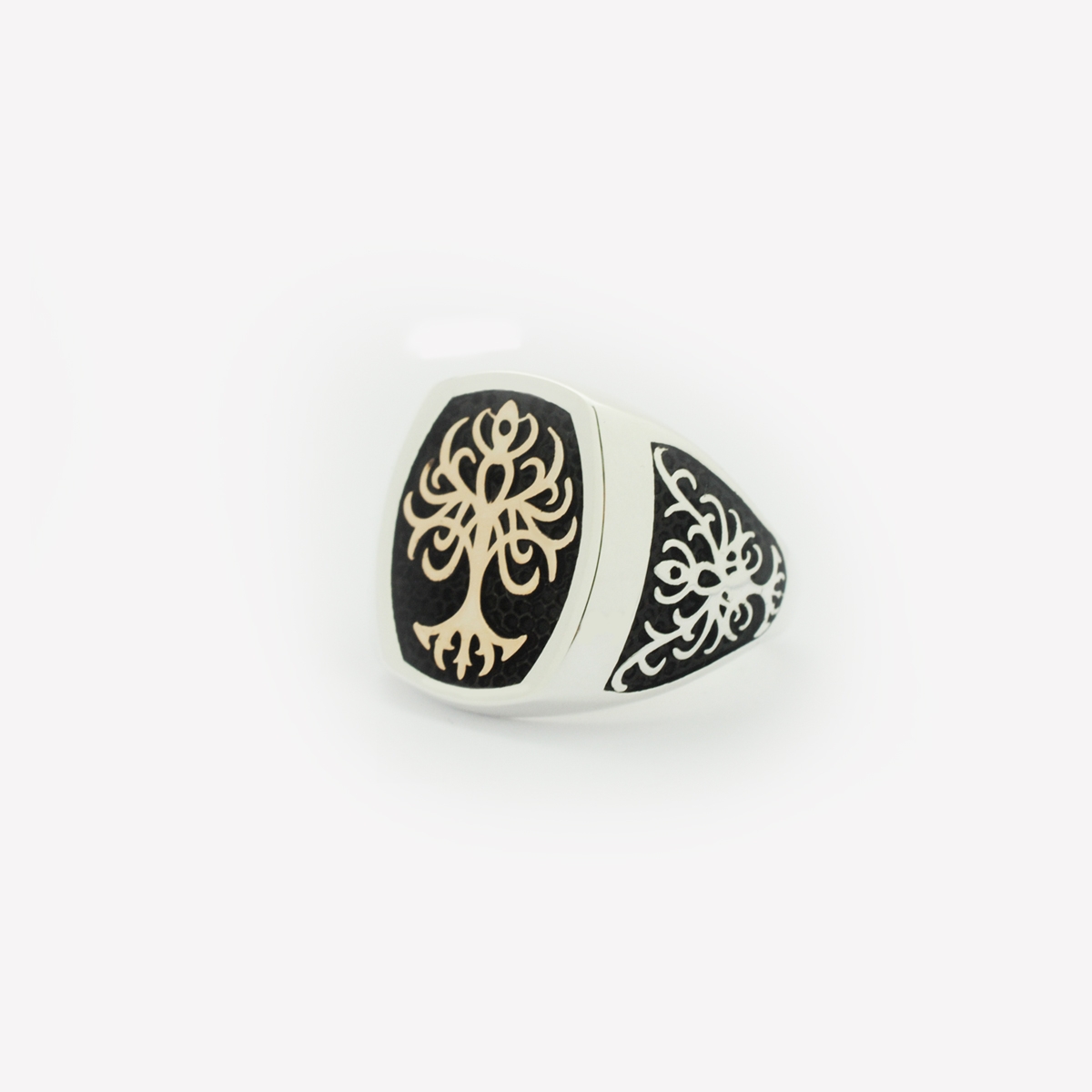 ring--medium-size--with-9kt-pink-gold-tree--925-silver-and-black-enamel